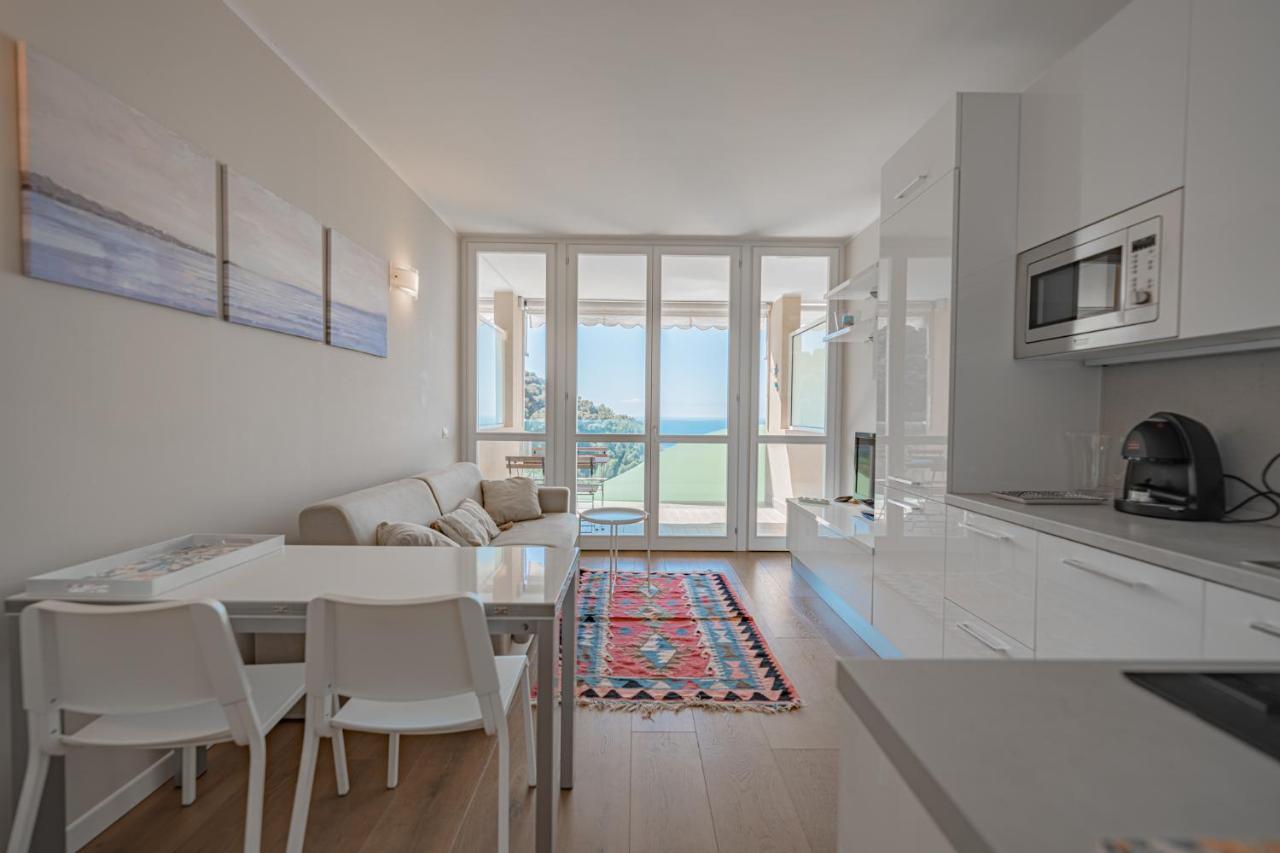 Appartamento Incantevole Con Piscina 발레크로시아 외부 사진
