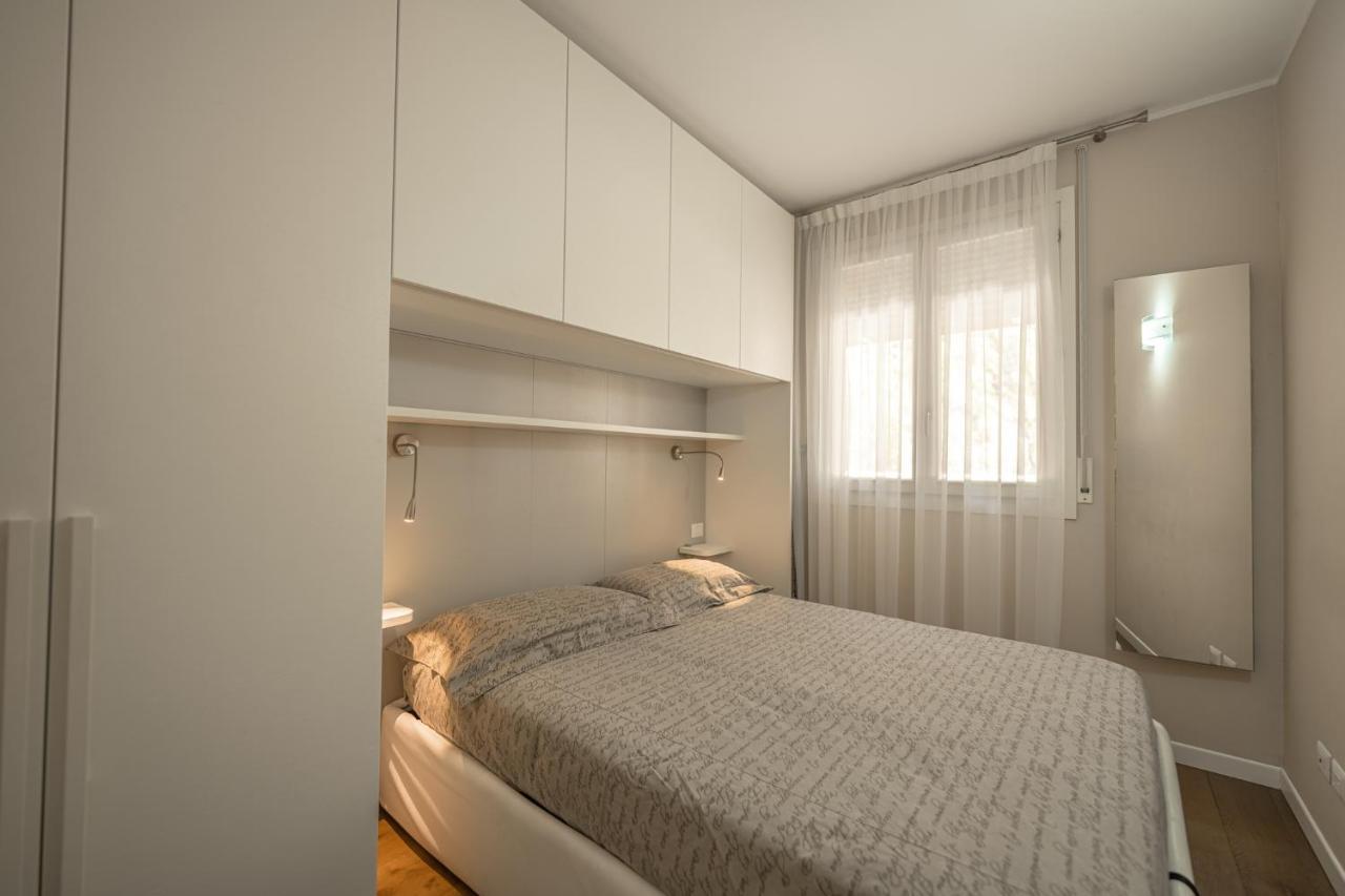 Appartamento Incantevole Con Piscina 발레크로시아 외부 사진