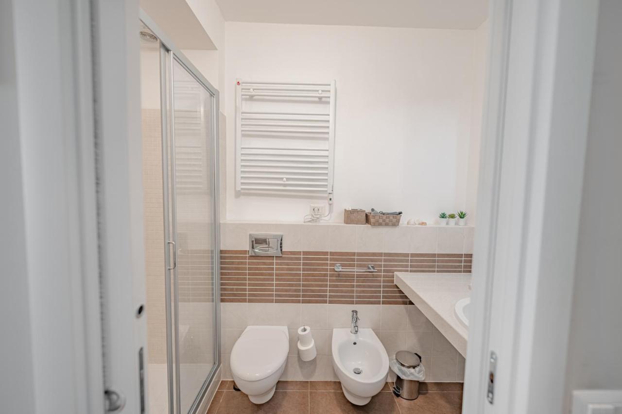 Appartamento Incantevole Con Piscina 발레크로시아 외부 사진